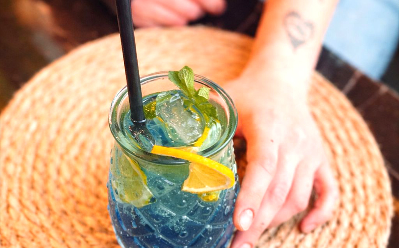 მარტი! კოტეჯები 4 სტუმარზე საუზმით და ხედებით