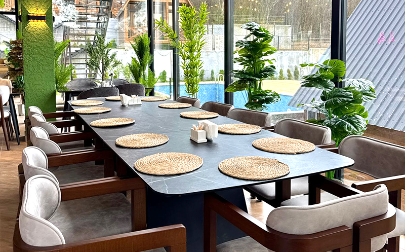 მარტი! კოტეჯები 4 სტუმარზე საუზმით და ხედებით