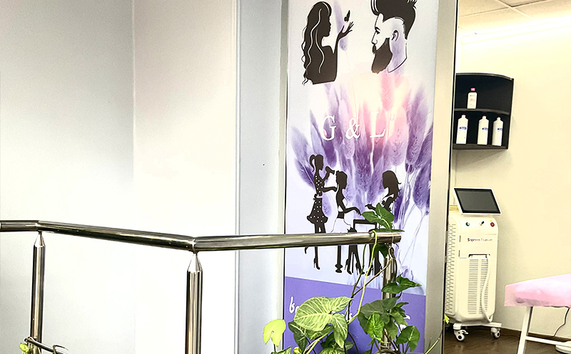 ტუჩის და წარბის კონტური ან დაფერვა და წარბის ღეროვანი შევსება