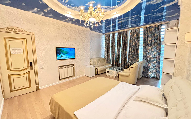 თბილისში 2 სტუმარზე სტანდარტული ან ლუქს ნომერი ჯაკუზით