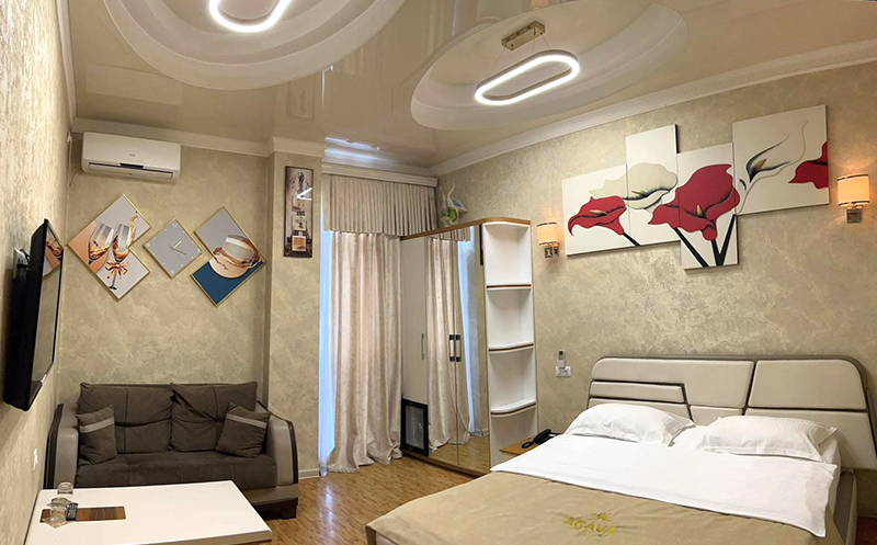 თბილისში 2 სტუმარზე სტანდარტული ან ლუქს ნომერი ჯაკუზით