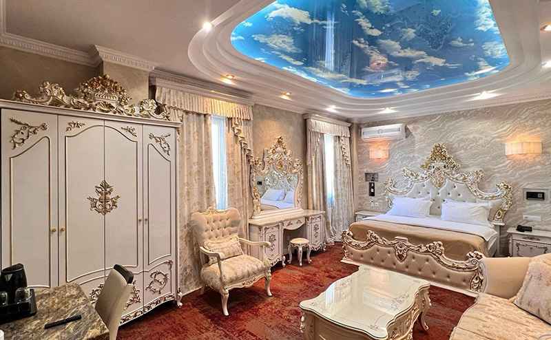 თბილისში 2 სტუმარზე სტანდარტული ან ლუქს ნომერი ჯაკუზით