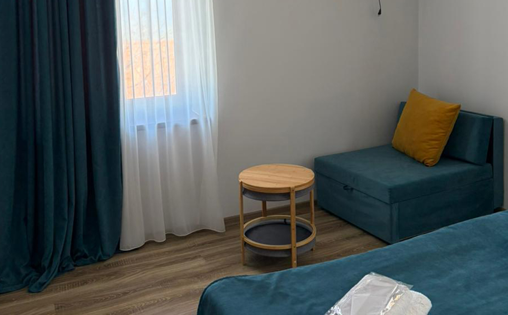 ნომერი 2 ან 3 სტუმარზე საუზმით და ღია აუზით სიღნაღში