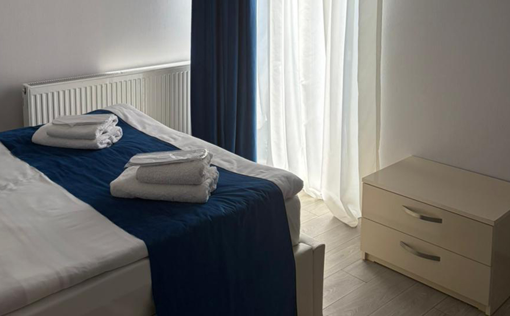 ნომერი 2 ან 3 სტუმარზე საუზმით და ღია აუზით სიღნაღში