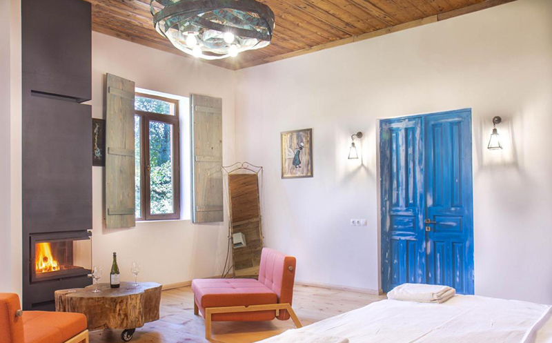 ნომერი საუზმით ორ სტუმარზე ზესტაფონში!