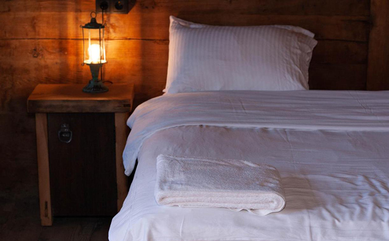 ნომერი საუზმით ორ სტუმარზე ზესტაფონში!