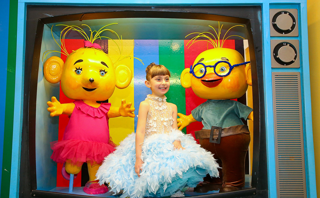 ჟირაფი ჟოზეს ლიცენზირებული დაბადების დღის პროგრამა 10+1, 15 +1 ან 20 +1 ბავშვზე