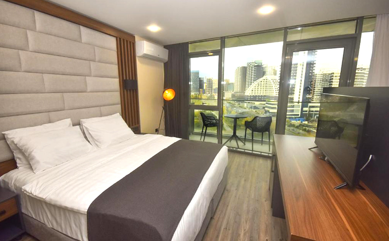 მაისი, ივნისი, სექტემბერი, ბათუმში აპარტამენტი 2 სტუმარზე ზღვის ხედით, აივნით და სამზარეულოთი