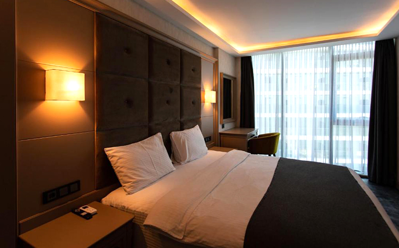 მაისი, ივნისი, სექტემბერი, ბათუმში აპარტამენტი 2 სტუმარზე ზღვის ხედით, აივნით და სამზარეულოთი