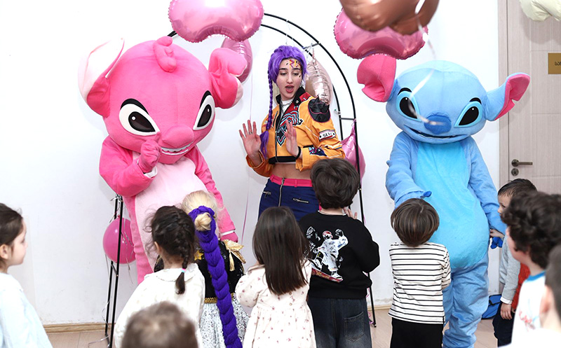 გამოძახებით, 1 საათიანი დაბადების დღის პროგრამა, საჩუქრად ფოტოგრაფის მომსახურება