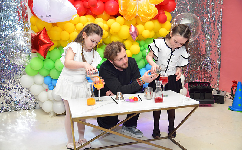 პატარა შეფების შეთავაზება 15+1 ან 20+1 ბავშვზე