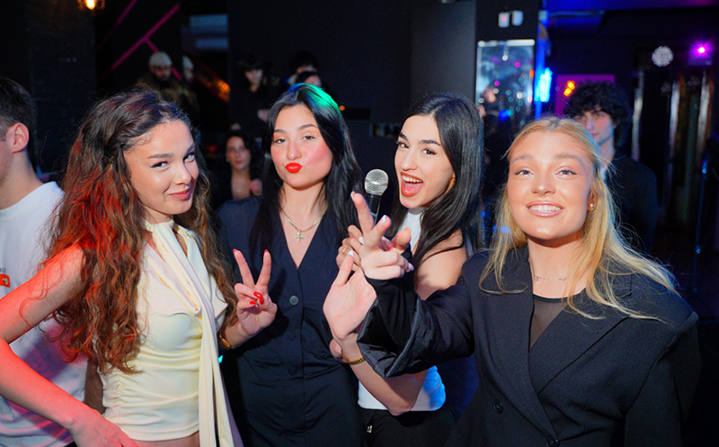 10 - 30 სტუმარზე კერძები, სასმელი, DJ, კარაოკე,