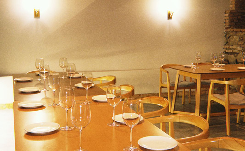 კერძები და სასმელი 6/8 სტუმარზე