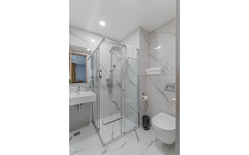 კახეთში ნომერი 2 სტუმარზე საუზმით, ღვინის ტურით და დეგუსტაციით