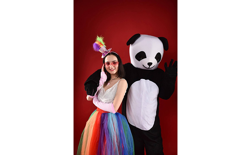 გამოძახებით 1 საათიანი გასართობი შოუ–პროგრამა, საჩუქრად ფერადი ბუშტები ან საპნის ბუშტები!