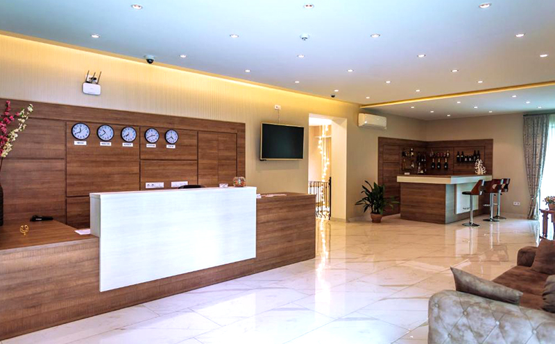 თბილისში, ნომერი 2 სტუმარზე33333333