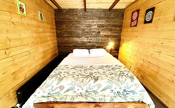 ცხვარიჭამიაში კოტეჯი ბალუ 4 ან 6 სტუმარზე