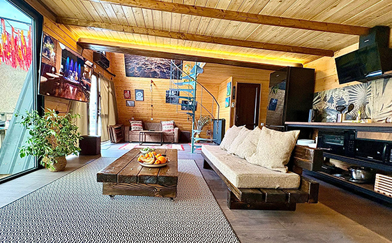 ცხვარიჭამიაში კოტეჯი ბალუ 4 ან 6 სტუმარზე