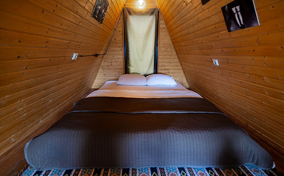 ცხვარიჭამიაში კოტეჯი ბალუ 4 ან 6 სტუმარზე