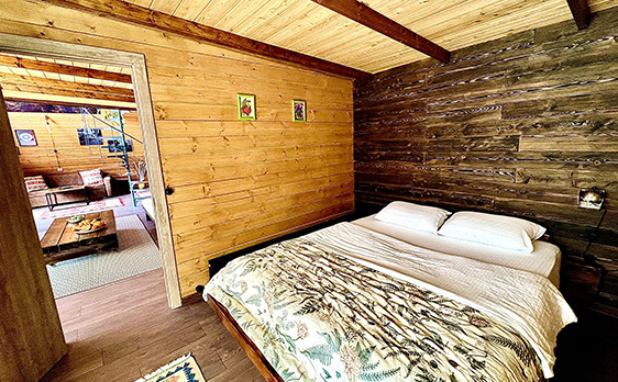 ცხვარიჭამიაში კოტეჯი ბალუ 4 ან 6 სტუმარზე