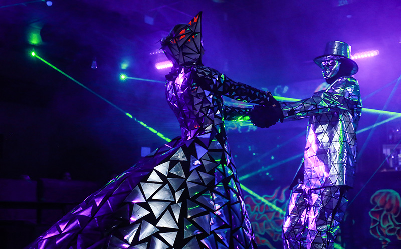 საახალწლო კარნავალი ან დაბადების დღე 15, 20, 25 ან მეტ ბავშვზე კლუბ დეჟავუში