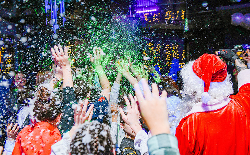 საახალწლო კარნავალი ან დაბადების დღე 15, 20, 25 ან მეტ ბავშვზე კლუბ დეჟავუში