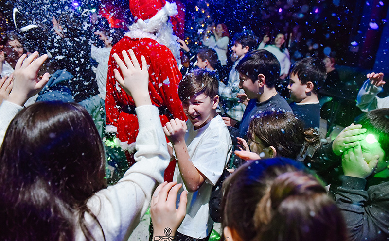 საახალწლო კარნავალი ან დაბადების დღე 15, 20, 25 ან მეტ ბავშვზე კლუბ დეჟავუში