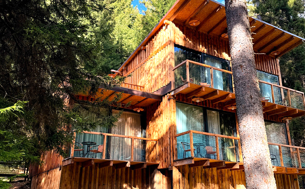 ივნისში, აბასთუმანში კოტეჯები 2 სტუმარზე სამჯერადი კვებით