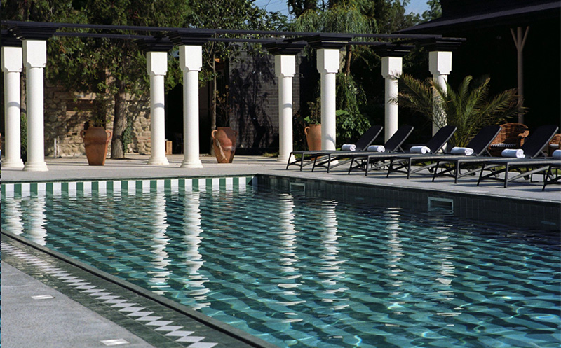 დახურული აუზის და საუნის ერთჯერადი ვიზიტი