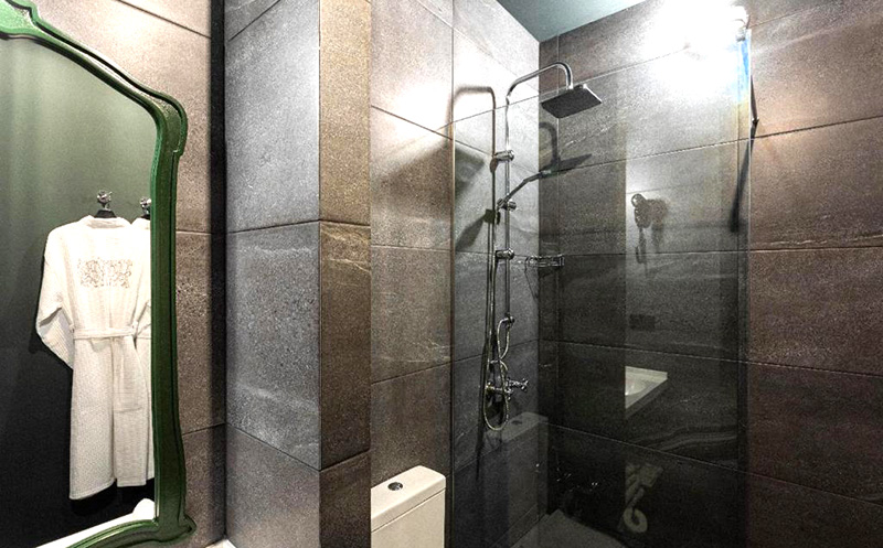 კახეთში, ნომერი 2 ან 3 სტუმარზე საუზმით, შიდა და ღია აუზით, საუნით და საბილიარდო სივრცით