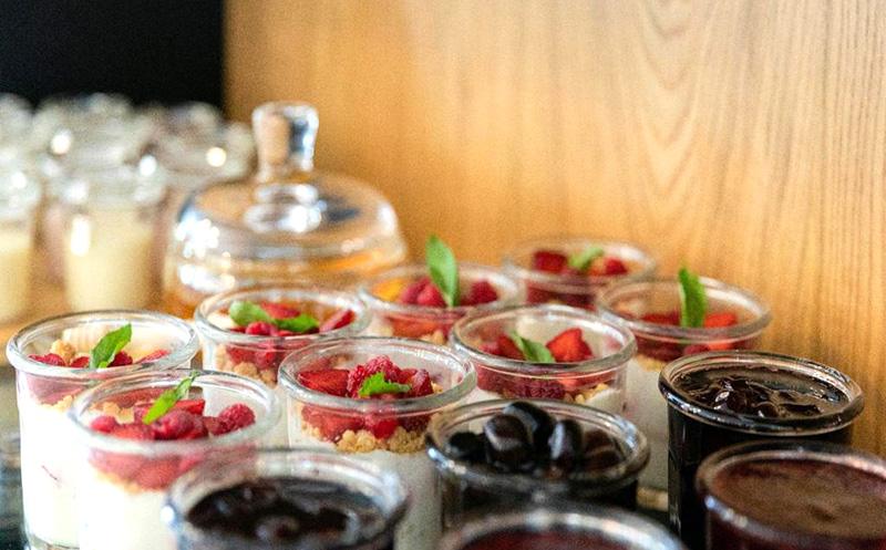 კახეთში, ნომერი 2 ან 3 სტუმარზე საუზმით, შიდა და ღია აუზით, საუნით და საბილიარდო სივრცით