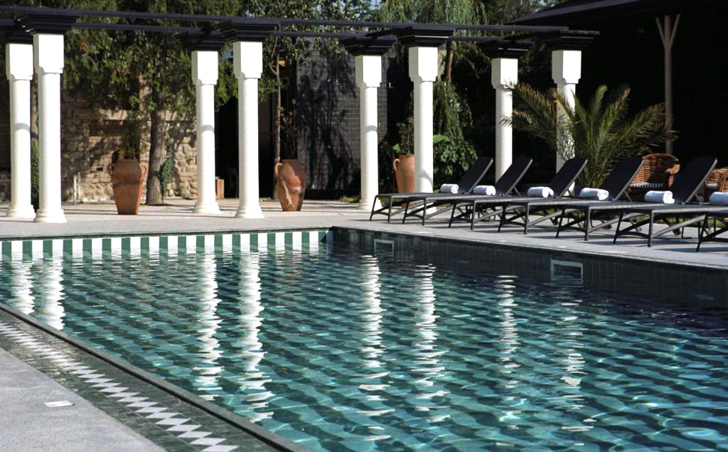 კახეთში, ნომერი 2 ან 3 სტუმარზე საუზმით, შიდა და ღია აუზით, საუნით და საბილიარდო სივრცით