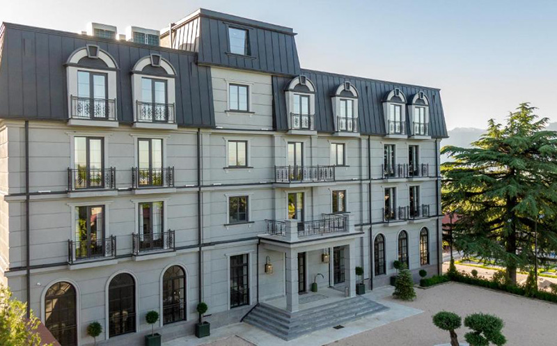 კახეთში, ნომერი 2 ან 3 სტუმარზე საუზმით, შიდა და ღია აუზით, საუნით და საბილიარდო სივრცით