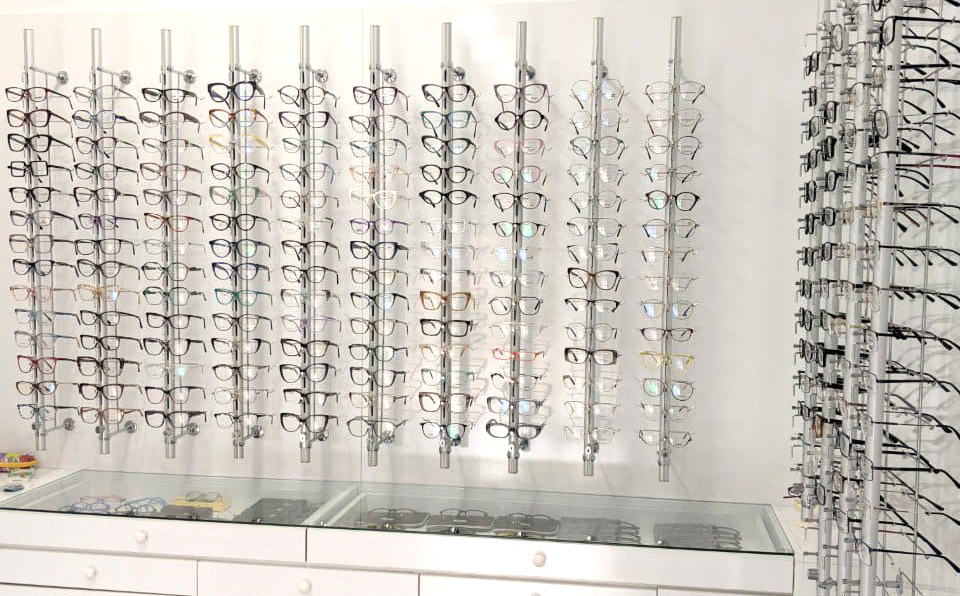 ოპტიკური სათვალეების სრული კოლექცია, საჩუქრად: ექიმის კონსულტაცია