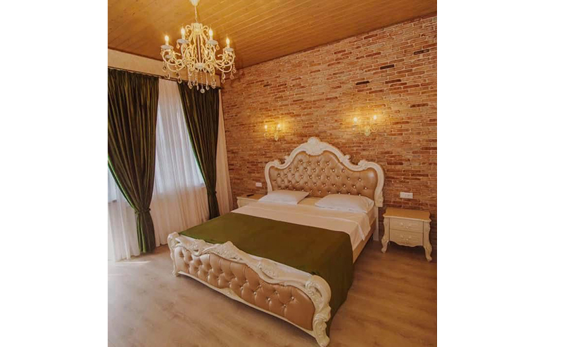 კახეთში ნომერი 2 სტუმარზე საუზმით