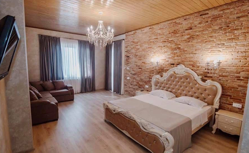 კახეთში ნომერი 2 სტუმარზე საუზმით