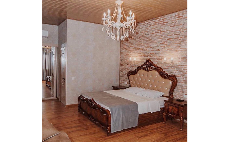 კახეთში ნომერი 2 სტუმარზე საუზმით