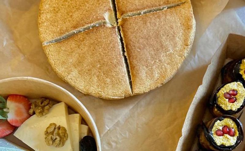 სამი სახის სპეციალური შეთავაზება გატანით 10 სტუმრისთვის