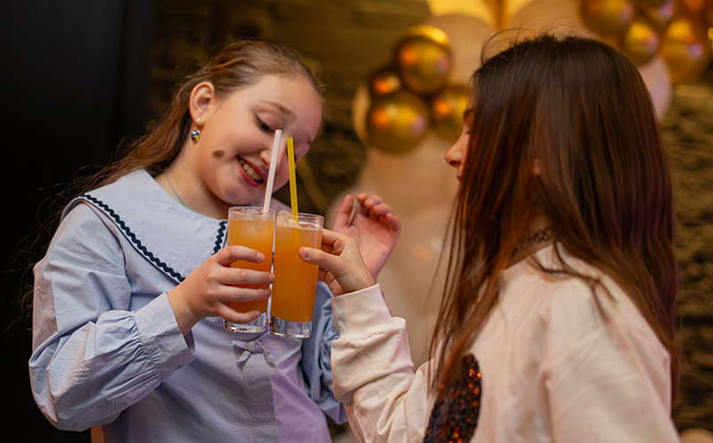 Challenge Party 10, 15, 20, 25, 30 თინეიჯერზე