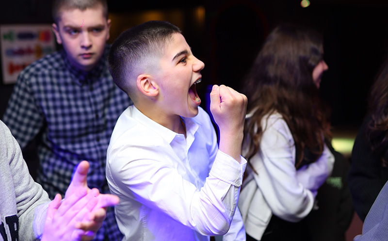 Challenge Party 10, 15, 20, 25, 30 თინეიჯერზე