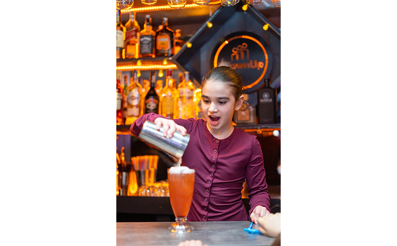 DJ&Cocktails წვეულება 15 მოზარდზე