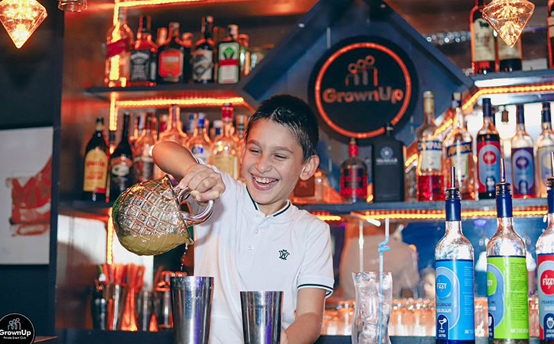 DJ&Cocktails წვეულება 10, 15, 20, 25, 30 მოზარდზე