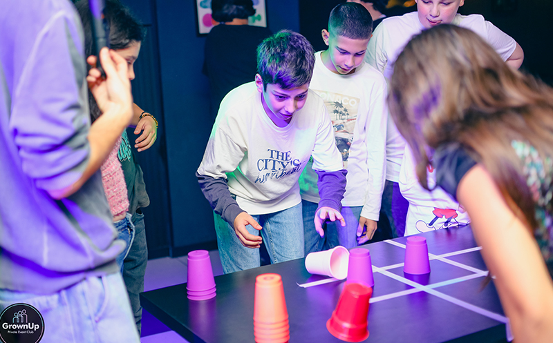 DJ&Cocktails წვეულება 10, 15, 20, 25, 30 მოზარდზე