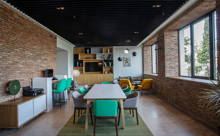 ნომერი 2 სტუმარზე საუზმით/საუზმის გარეშე, დახურული აუზი, საუნა, ფიტნეს სივრცე კახეთში