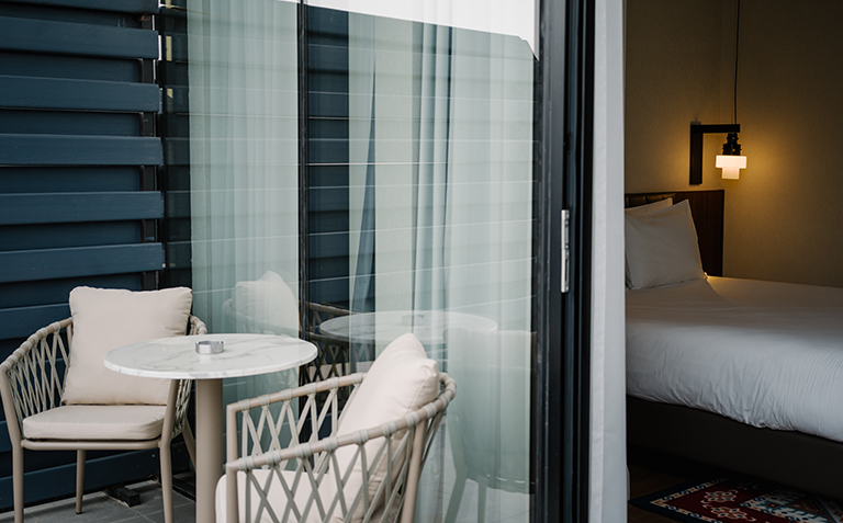 ნომერი 2 სტუმარზე საუზმით/საუზმის გარეშე, დახურული აუზი, საუნა, ფიტნეს სივრცე კახეთში