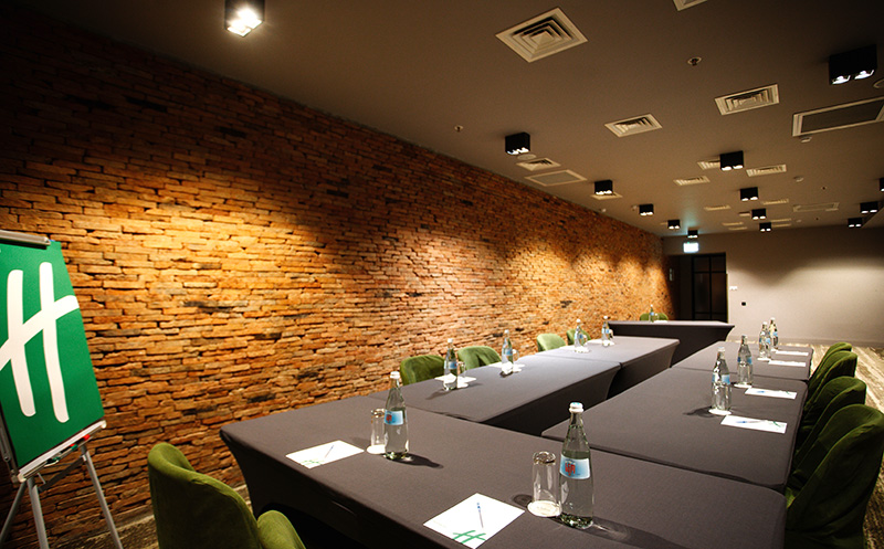 კახეთში, ნომერი 2 სტუმარზე საუზმით ან საუზმის გარეშე, აუზი, საუნა, ფიტნესი და რესტორნის ფასდაკლება