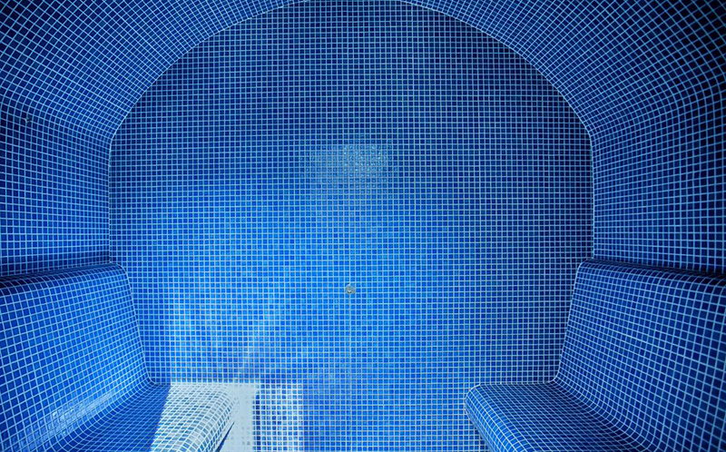 კახეთში, ნომერი 2 სტუმარზე საუზმით ან საუზმის გარეშე, აუზი, საუნა, ფიტნესი და რესტორნის ფასდაკლება