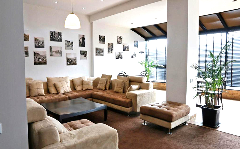 30 დეკემბერი - 4 იანვარი, ნომრები 2 სტუმარზე მთის ხედით, საუზმით, საუნით და ჯაკუზით