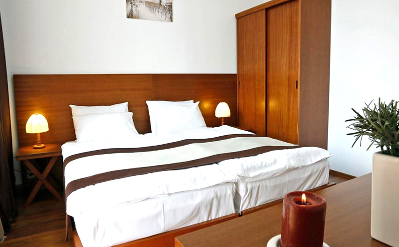 30 დეკემბერი - 4 იანვარი, ნომრები 2 სტუმარზე მთის ხედით, საუზმით, საუნით და ჯაკუზით