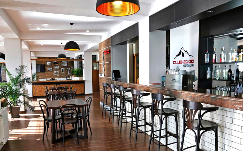 30 დეკემბერი - 4 იანვარი, ნომრები 2 სტუმარზე მთის ხედით, საუზმით, საუნით და ჯაკუზით